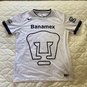 Men’s Nike U.N.A.M Pumas Soccer Jersey